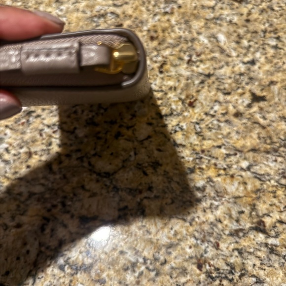 Tory Burch Wallet - Grey - Picture 5 of 14